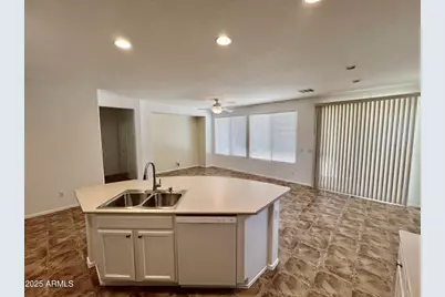 4707 E Carob Drive, Gilbert, AZ 85298 - Photo 6