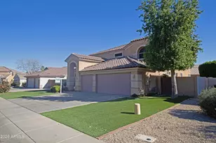 1285 N Evergreen St, Gilbert, AZ 85233 - Photo 4
