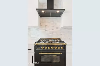 16 W Encanto Boulevard #12, Phoenix, AZ 85003 - Photo 14