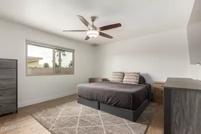 5831 W Campo Bello Drive, Glendale, AZ 85308 - Photo 10