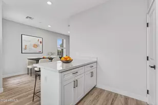 2601 E Clarendon Ave, Phoenix, AZ 85016 - Photo 18