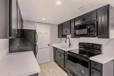 805 N 4th Avenue #609, Phoenix, AZ 85003 - Photo 2
