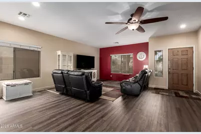 12937 W Flower Street, Avondale, AZ 85392 - Photo 4