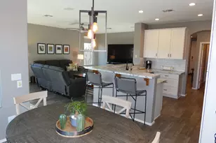 20487 N 94th Ave, Peoria, AZ 85382 - Photo 8