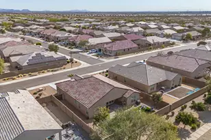 26026 N 138th Ln, Peoria, AZ 85383 - Photo 54