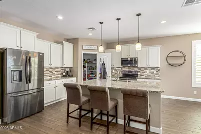 26026 N 138th Lane, Peoria, AZ 85383 - Photo 10