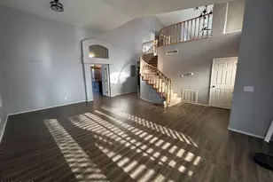 1210 E Briarwood Terrace, Phoenix, AZ 85048 - Photo 4