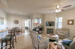 7027 N Scottsdale Rd, Scottsdale, AZ 85253 - Photo 2