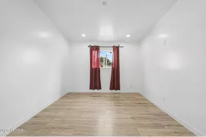 6420 W Van Buren Street #B4, Phoenix, AZ 85043 - Photo 14