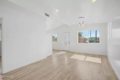 6420 W Van Buren Street #B4, Phoenix, AZ 85043 - Photo 1