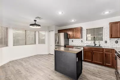 42003 W Hillman Drive, Maricopa, AZ 85138 - Photo 8