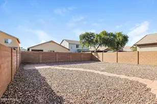 4447 W Crescent Rd, San Tan Valley, AZ 85144 - Photo 22