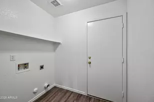 625 S Heritage Dr, Gilbert, AZ 85296 - Photo 18