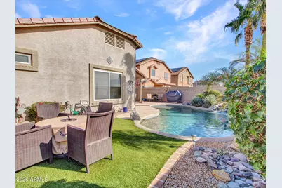 24201 W Desert Bloom Street, Buckeye, AZ 85326 - Photo 30