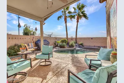 24201 W Desert Bloom Street, Buckeye, AZ 85326 - Photo 22