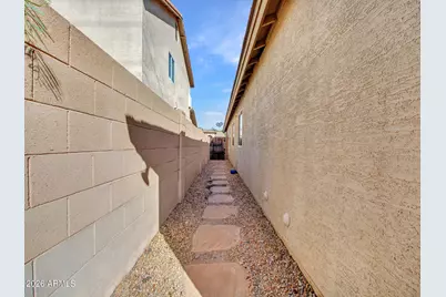 24201 W Desert Bloom Street, Buckeye, AZ 85326 - Photo 28