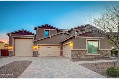 18435 W Heatherbrae Drive, Goodyear, AZ 85395 - Photo 2