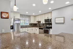 12922 W Bonanza Dr, Sun City West, AZ 85375 - Photo 16