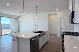 15809 W Gray Fox Trl, Surprise, AZ 85387 - Photo 14