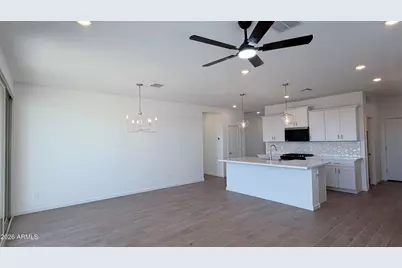 15809 W Gray Fox Trail, Surprise, AZ 85387 - Photo 6