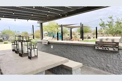 15809 W Gray Fox Trail, Surprise, AZ 85387 - Photo 30