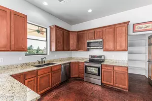 13110 S 218th Ave, Buckeye, AZ 85326 - Photo 18