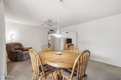 4706 E Capri Avenue, Mesa, AZ 85206 - Photo 12