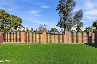 1618 W Milagro Avenue, Mesa, AZ 85202 - Photo 8