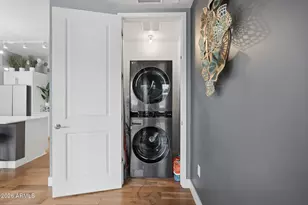 3131 N Central Ave, Phoenix, AZ 85012 - Photo 16