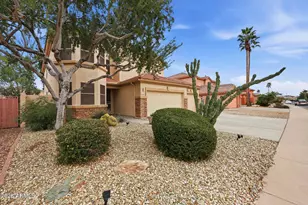 13674 W Holly St, Goodyear, AZ 85395 - Photo 2