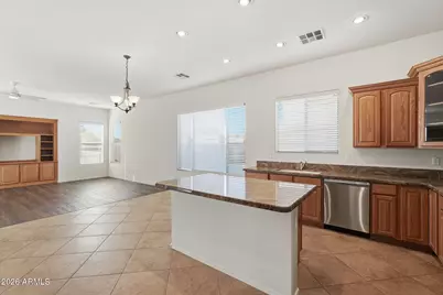 41913 W Centennial Road, Maricopa, AZ 85138 - Photo 10