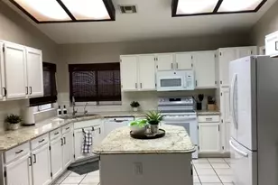 7633 W Kristal Way, Glendale, AZ 85308 - Photo 8