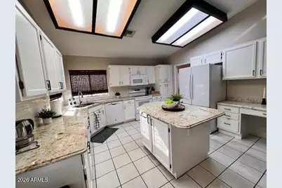 7633 W Kristal Way, Glendale, AZ 85308 - Photo 32