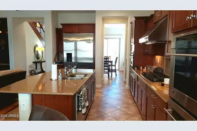 21212 N 38th Place, Phoenix, AZ 85050 - Photo 8