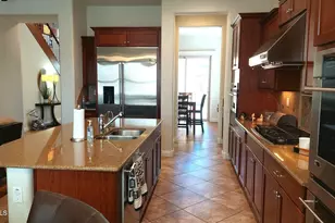 21212 N 38th Pl, Phoenix, AZ 85050 - Photo 8