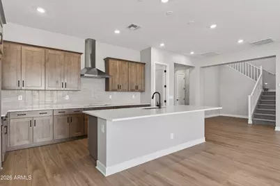 15654 W Voltaire Street, Surprise, AZ 85379 - Photo 4