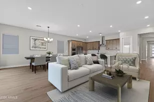 15654 W Voltaire St, Surprise, AZ 85379 - Photo 12