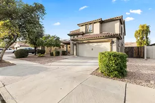 14096 W Larkspur Dr, Surprise, AZ 85379 - Photo 4