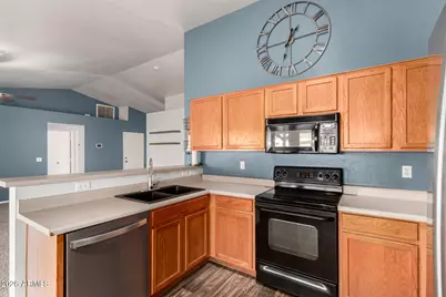 2056 E San Tan Court, Gilbert, AZ 85296 - Photo 12