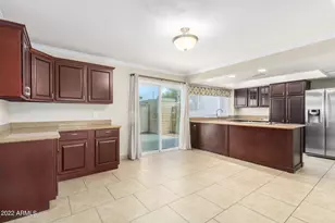 8482 E Chaparral Rd, Scottsdale, AZ 85250 - Photo 10