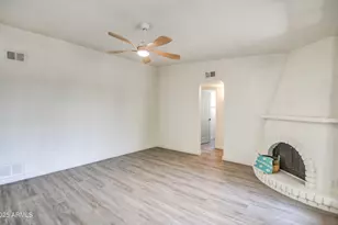 7300 N Dreamy Draw Dr, Phoenix, AZ 85020 - Photo 10