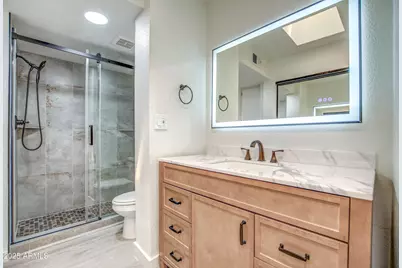 7300 N Dreamy Draw Drive #202, Phoenix, AZ 85020 - Photo 30