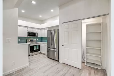 7300 N Dreamy Draw Drive #202, Phoenix, AZ 85020 - Photo 26