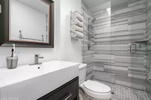 8145 N Central Ave, Phoenix, AZ 85020 - Photo 10