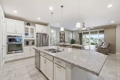 20750 W Hillcrest Boulevard, Buckeye, AZ 85396 - Photo 4