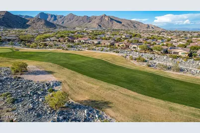 20750 W Hillcrest Boulevard, Buckeye, AZ 85396 - Photo 2