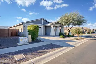 1313 E Glass Ln, Phoenix, AZ 85042 - Photo 8