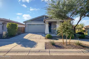 1313 E Glass Ln, Phoenix, AZ 85042 - Photo 2