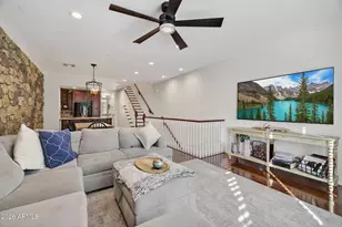 4423 N 24th Way, Phoenix, AZ 85016 - Photo 2