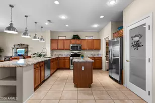 17372 W Hermosa Dr, Surprise, AZ 85387 - Photo 4